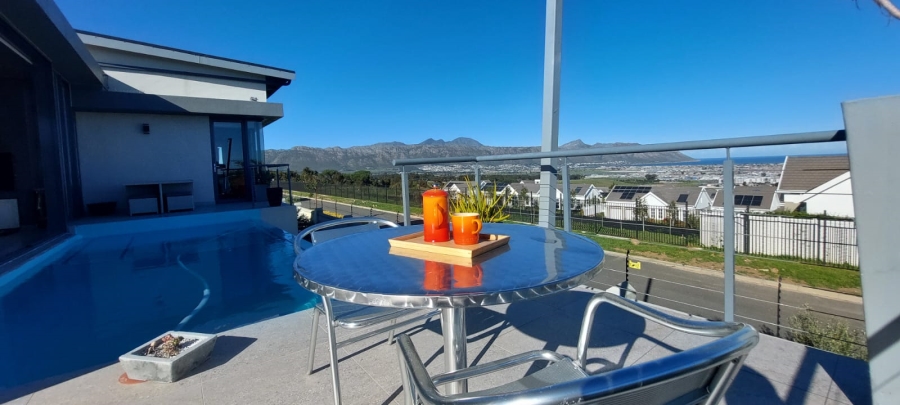 To Let 2 Bedroom Property for Rent in Fairhaven Country Estate Western Cape